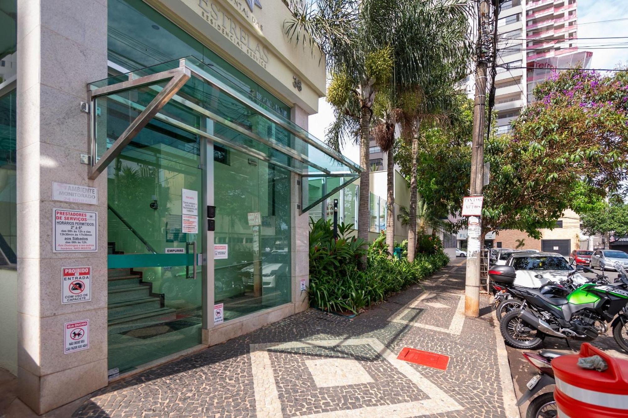 Pde - Apartamentos Proximos Do Centro 戈亚尼亚 外观 照片